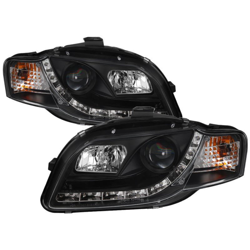Spyder Audi A4 06 - 08 Projector Headlights Halogen Model Only - DRL Black PRO - YD - AA405 - DRL - BK - R70オートパーツ【公式】