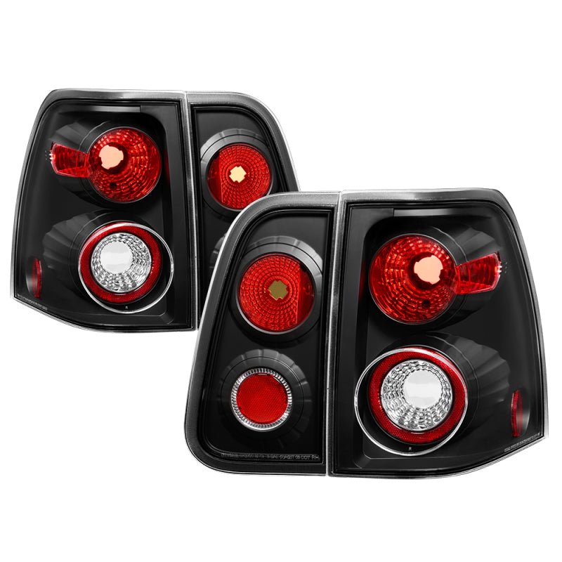 Spyder Lincoln Navigator 03 - 06 Euro Style Tail Lights Black ALT - YD - LN03 - BK - R70オートパーツ【公式】