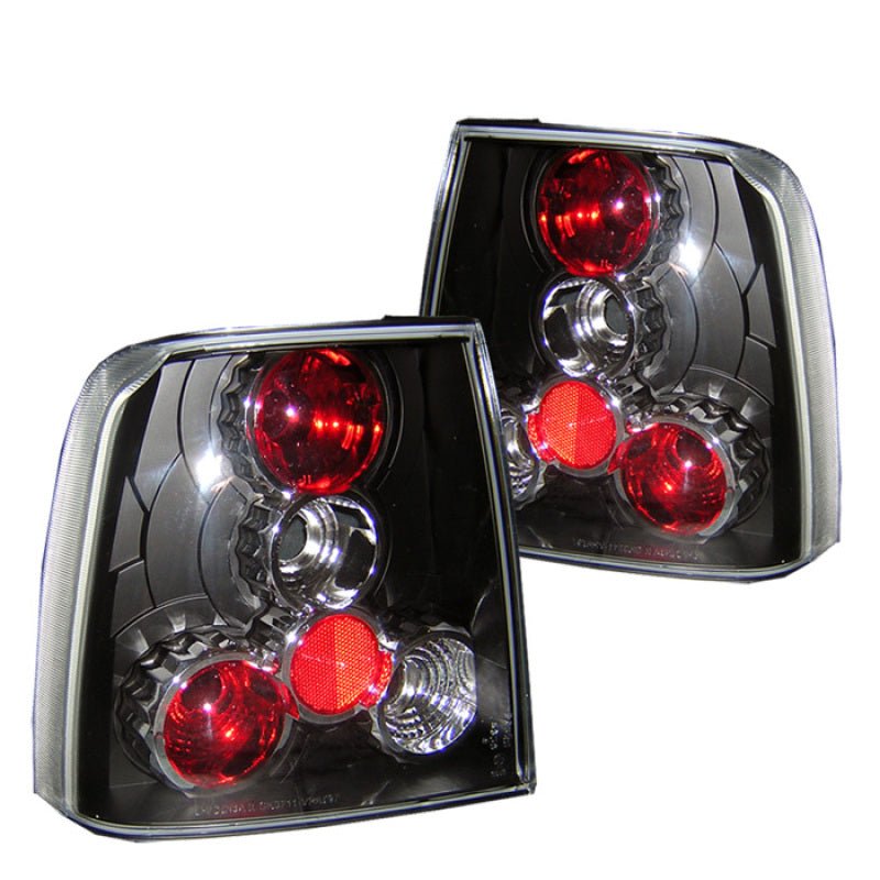Spyder Volkswagen Passat 97 - 00 Euro Style Tail Lights Black ALT - YD - VWPAT97 - BK - R70オートパーツ【公式】