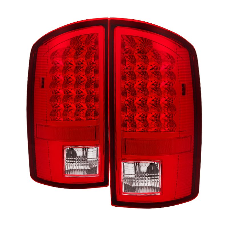 xTune Dodge Ram 02 - 06 1500 / Ram 2500/3500 03 - 06 LED Tail Light Red Clear ALT - JH - DR02 - LED - RC - R70オートパーツ【公式】
